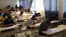 Harran Üniversitesi'nden El-Bab ve Cerablus kentlerinde YÖS sınavı