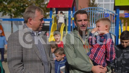 Download Video: Bashkia e Tiranes dhe Ambasada ceke perfundojne kendin e lojrave ne sheshin “Bajram Curri”