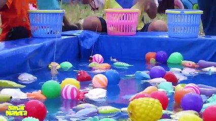 Permainan Mancing Ikan di Pasar Malam