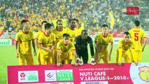 Đinh Viết Tú gắn bó đội bóng quê hương Nam Định trụ hạng VLeague 2018 - YouTube