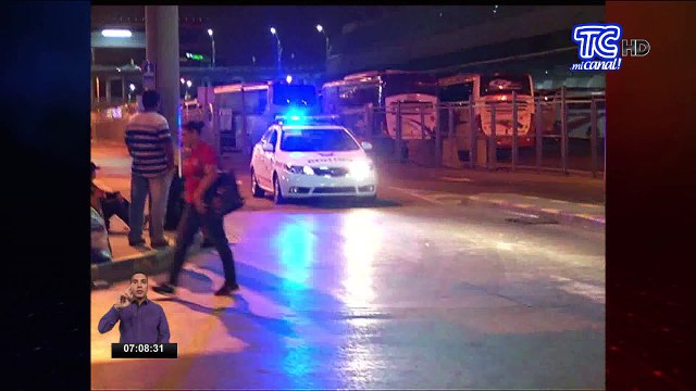 Mujeres aprehendidas por llamadas falsas sobre supuestas amenazas de bombas