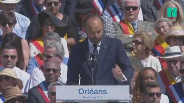 À Orléans, les mots réconfortants d'Édouard Philippe pour Mathilde, Jeanne d'Arc victime de racisme
