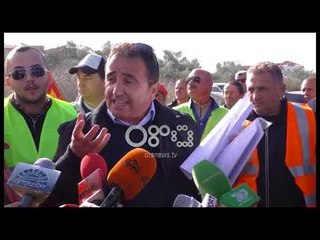 By passi i Fierit, punëtorët në protestë: Shteti të na japë borxhin e firmës