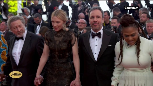 Les images du jury sur le tapis rouge, présidé par Cate Blanchett - Cannes 2018