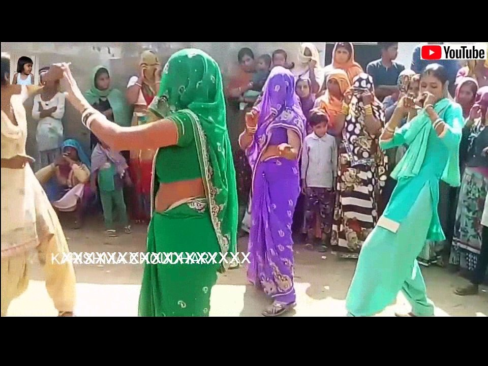 छज्जे ऊपर बोयो री बाजरो खिल रो फूल चमेली को