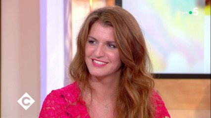 Marlène Schiappa écrit à ses filles - C à Vous - 08/05/2018