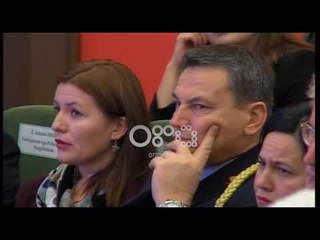 Ora News – Agjentët e FBI në Tiranë, në fillim të 2018 duhet të arrestohen disa peshq të mëdhenj