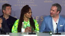 Entre feminismo y política, arrancó el festival de Cannes