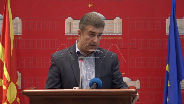 Предлог-законот за употреба на јазиците заглави на прво читање