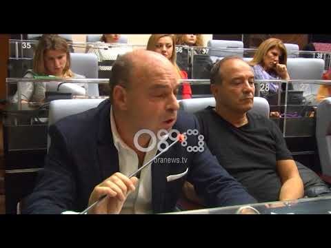 Ora News – PD-LSI jep goditjen e parë në Durrës, i rrëzon Dakos paketën fiskale të 2018