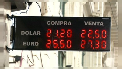 Argentina pedirá ayuda al FMI para afrontar el desplome del peso