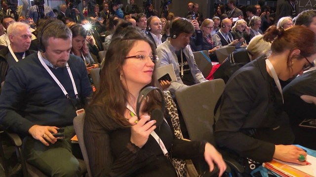 “BE”,“LIRIA E MEDIAS, ESENCIALE”, HAHN FLET PER RAPORTIM TE PAVARUR, RAMA “MEDIA TE PABESUESHME” LAJ