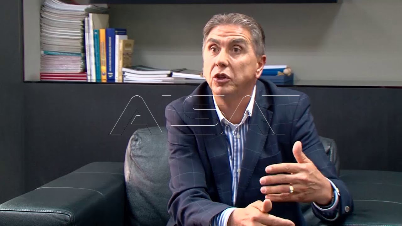 Пола милијарда евра од буџетот за дупката во пе...