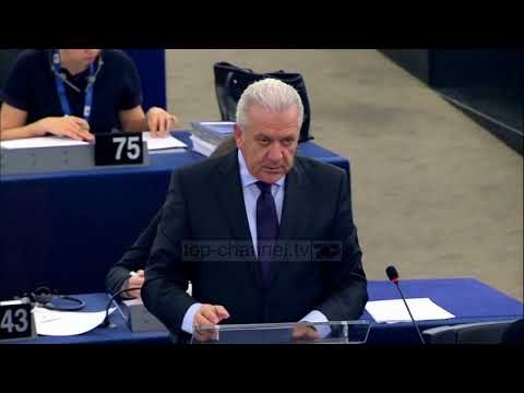 Kuotat për emigrantët, Tusk: Ndarëse dhe joefektive - Top Channel Albania - News - Lajme