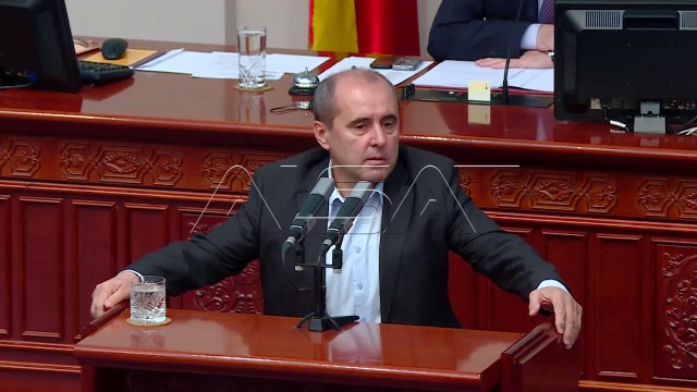 Продолжи собраниската расправа за законот за употреба на јазиците