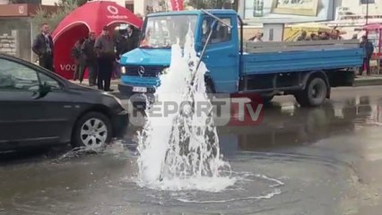 Télécharger la video: Report TV - Çahet saraçineska kryesore, i gjithë qyteti i Beratit pa ujë