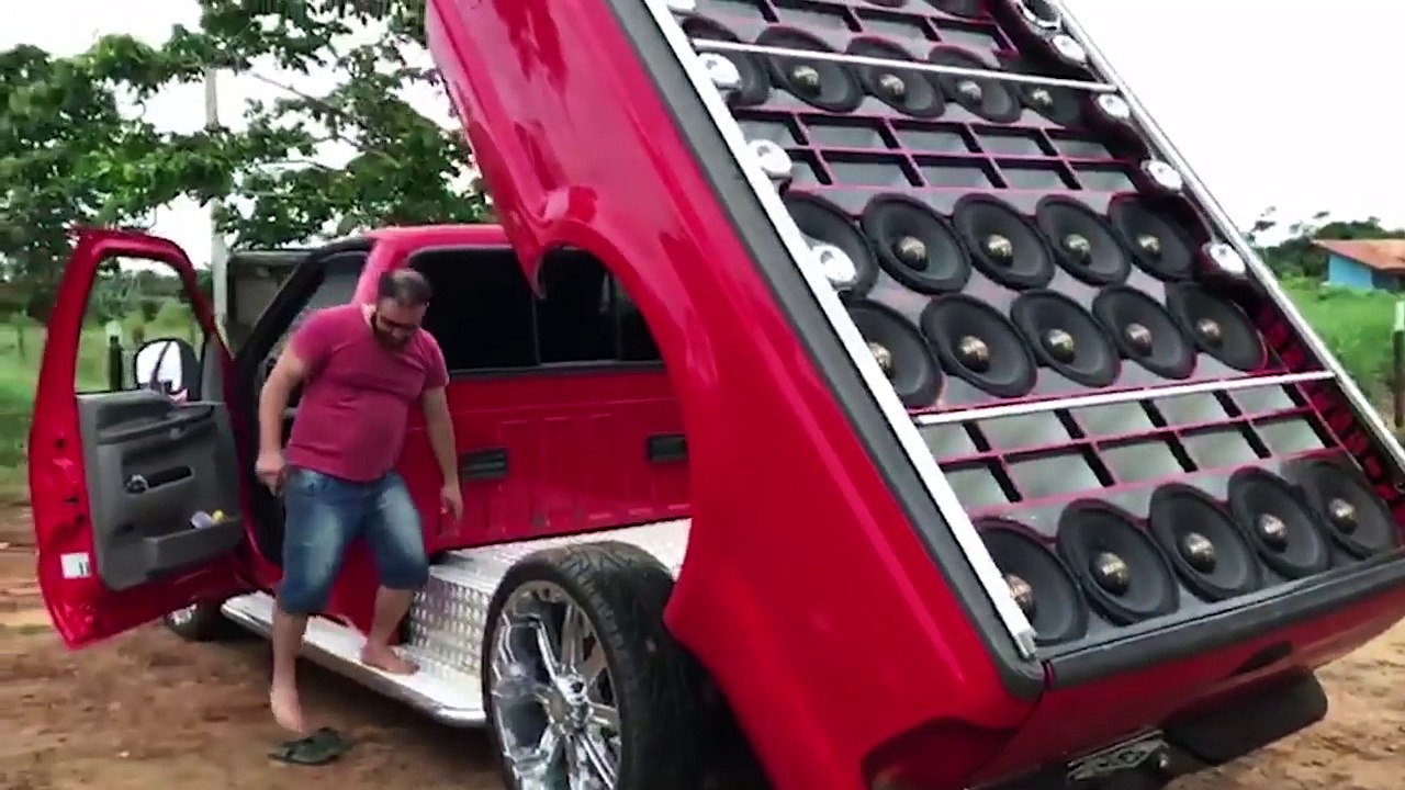 ऐसा टेम्पो DJ इंडिया मैं भी होना चाहिए __ Amazing DJ on Truck