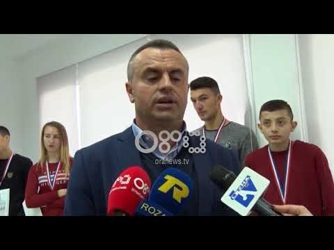 Ora News – Lezhë, studentët e shkollës profesionale marrin medalje në Kroaci
