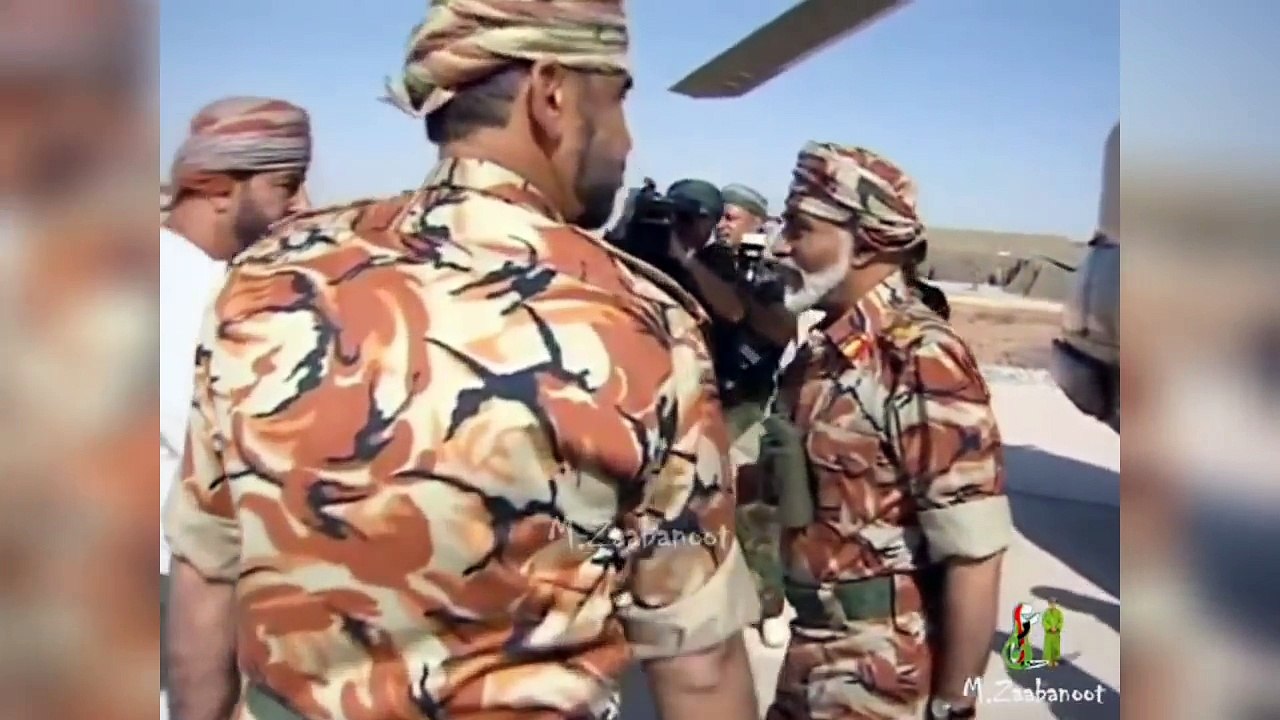 ارفع السيف والخنجر  #عمان #قابوس