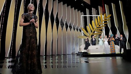 Le festival de Cannes et sa montée des marches, c'est parti