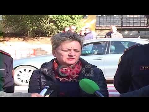 Ora News – Mungesa e sinjalistikës burim aksidentesh në Berat