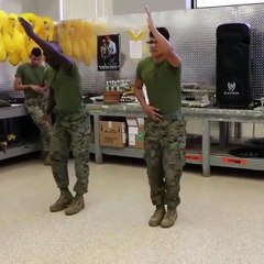 American Soldiers Dancing to Mr Eazi's Akwaaba Song