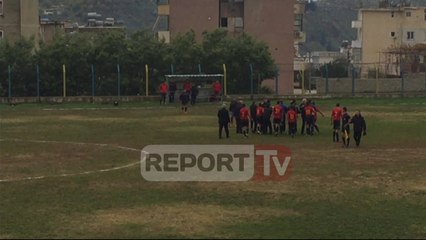Report TV - Dhuna nė Delvina-Butrinti, momenti ku në fushė u fut kryebashkiaku Balili
