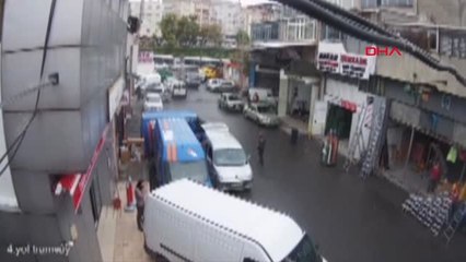 Karışıklıktan Yararlanıp Kargo Şirketinden 164 Bin Lira Değerinde Telefon Çaldı