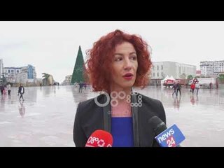 Ora News – Festat e Pavarësisë, Tirana vishet Kuq e Zi