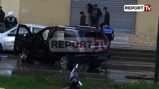 Report TV - Hidhet në erë makina në Vlorë, një i plagosur rëndë