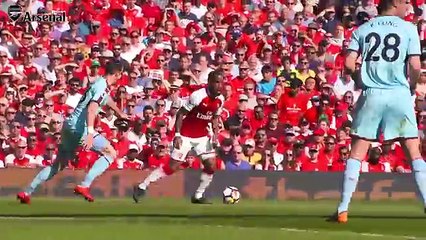 YOU'VE GOT TO SEE THIS! - Behind the scenes mini-movie from Arsene Wenger's farewell