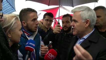 Ora News - Banorët e irrituar i drejtohen Xhafës: Po mbytemi çdo vit