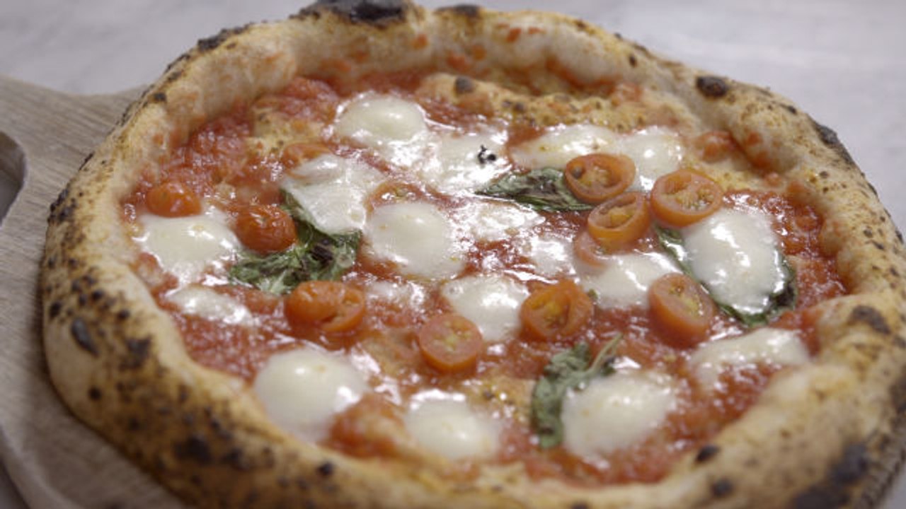 Where to Find the Most Authentic Pizza in the W...
