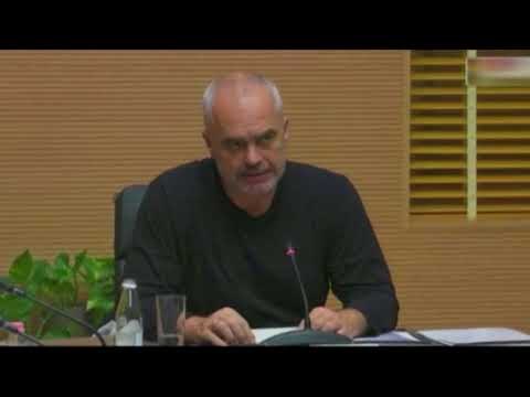 Përmbytjet në autostradë, Rama: Jo për shkak të palmave. Përgjegjës ata që kanë ndërtuar pa leje