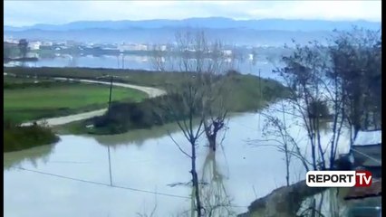 Report TV - Banorët e Sukthit nën ujë kërkojnë ndihmë në Report Tv