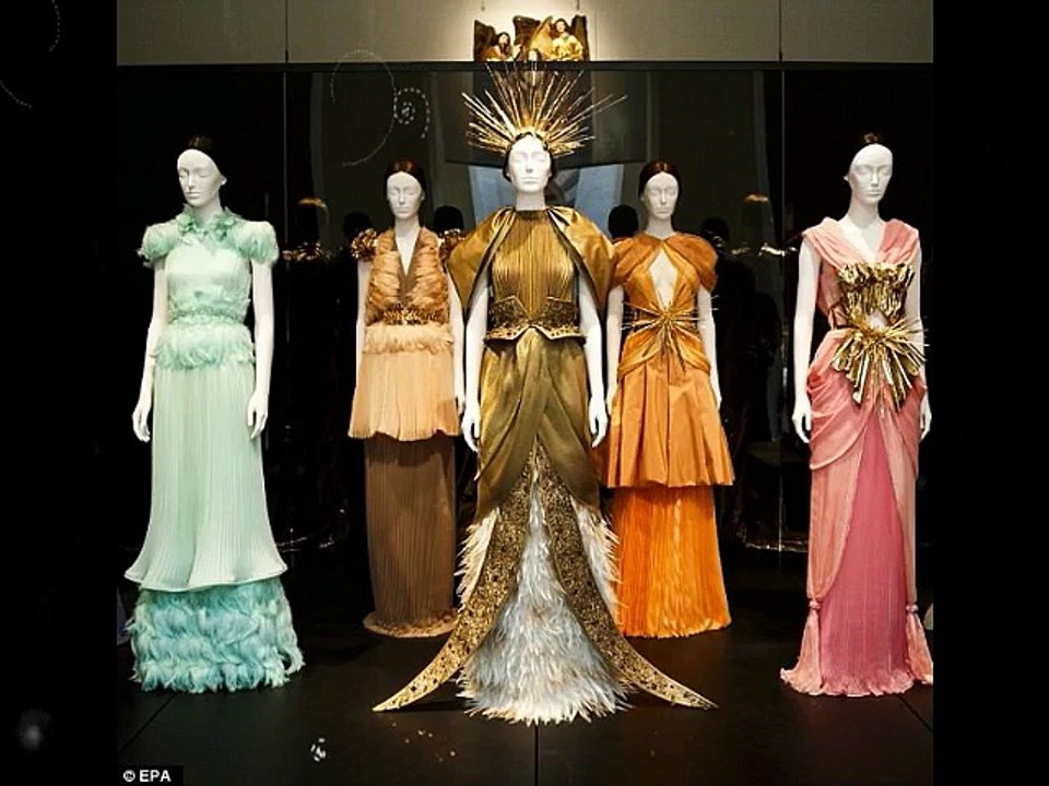 Met Gala 2018 Anna Wintour previews the new costume exhibition