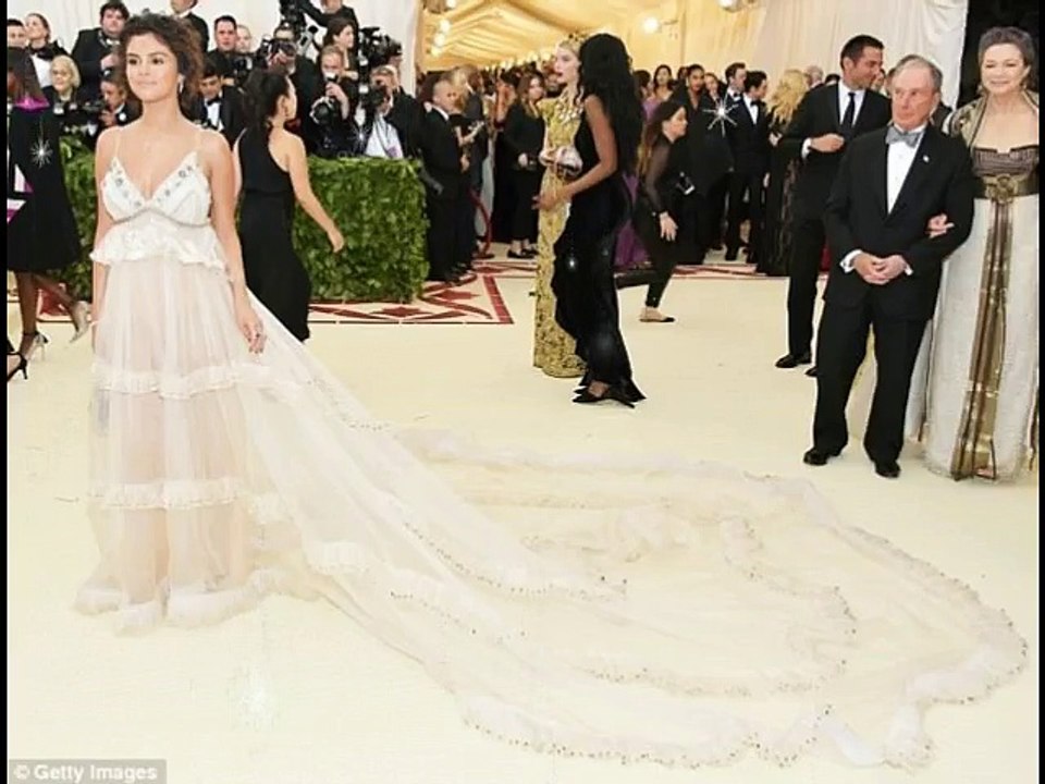 Met Gala 2018 Selena Gomez goes for maximum drama in white gown