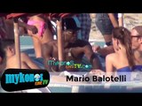 Mario Balotelli, vacanze senza la fidanzata Fanny Neguesha    ma con un'amica