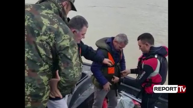 Darëzezë, fillon ndërtimi i urës së shembur, banorët transportohen me barka nga FA