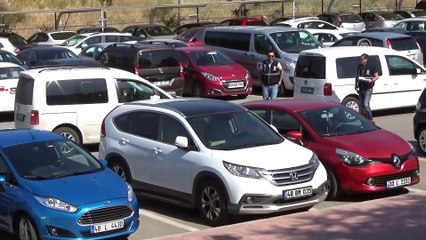 Turistin çantasını gasbeden 2 zanlı tutuklandı - MUĞLA