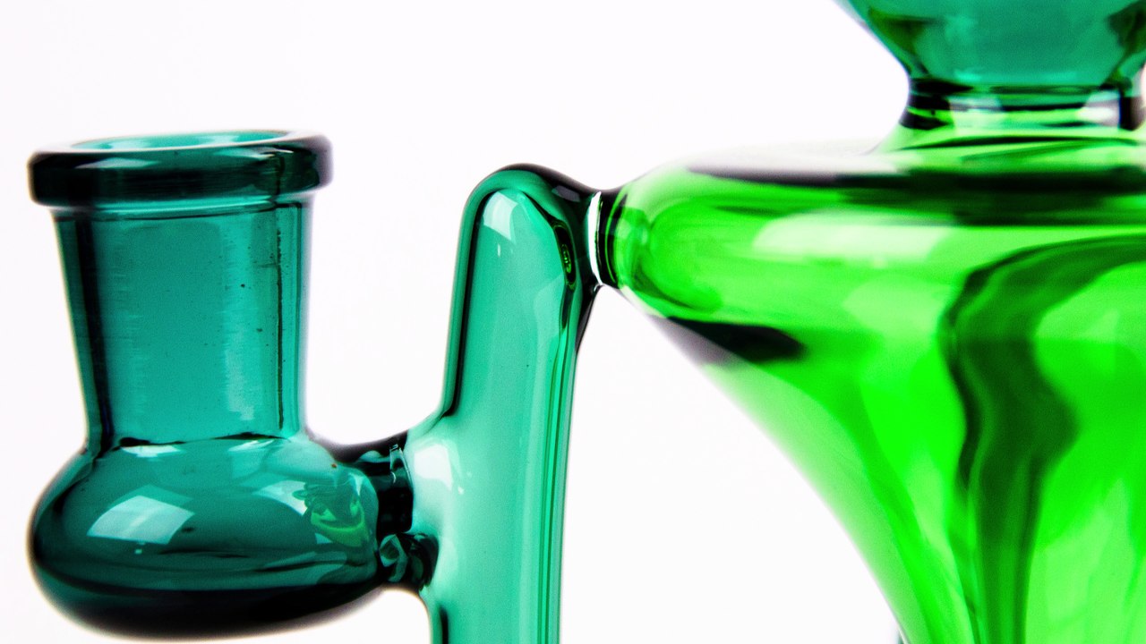 Glass Review: Hourglass Recycler - ELEV8 Presents Final