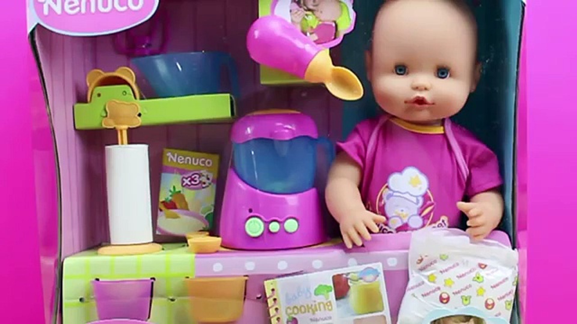muñecas que hagan popo