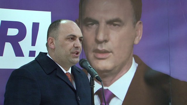 Nisma për Kosovën feston pafajsinë e Fatmir Limajt në Gjakovë - Lajme