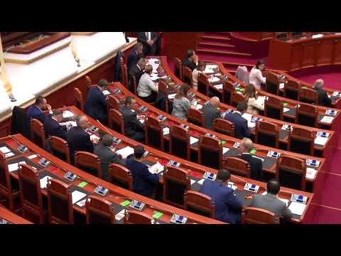 Ora News – Debate në Kuvend, Berisha përplaset me Xhaçkën dhe Ballën për përmbytjet