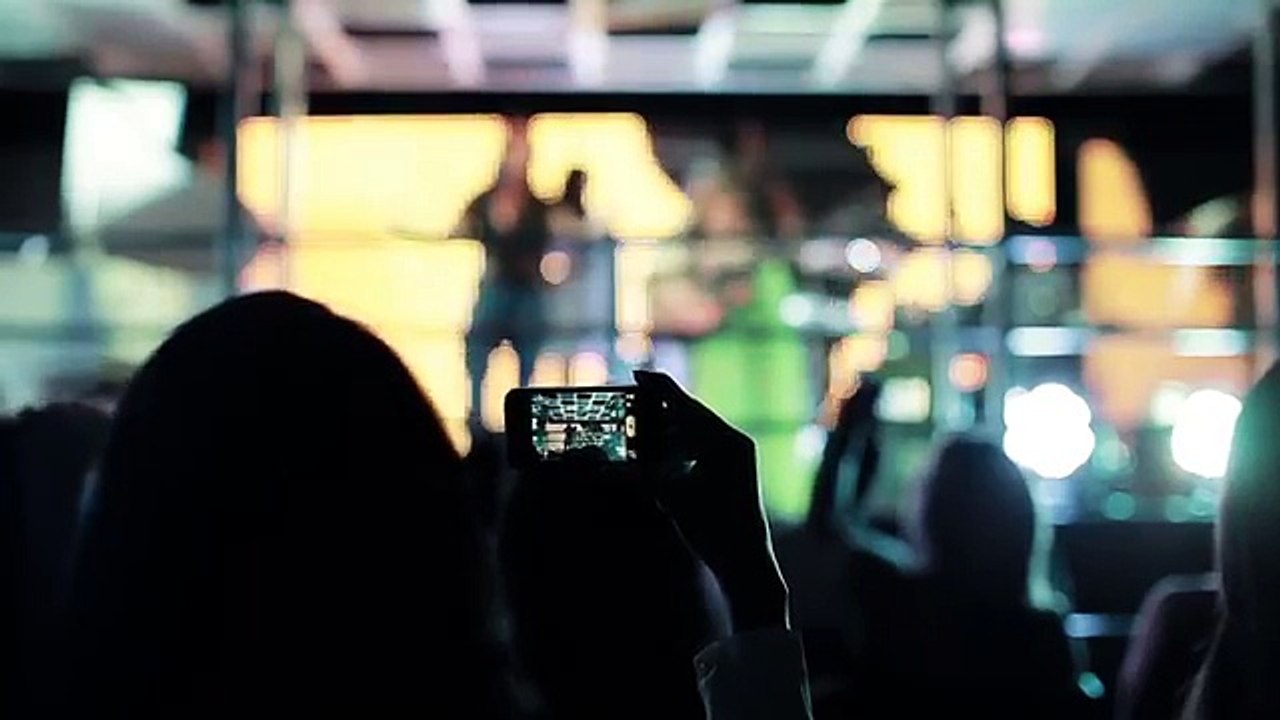 Simone e Simaria - DUPLA TRAIÇÃO (Clipe OFICIAL)