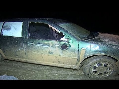 Ora News - Prag tragjedie në Pogradec, masivi shkëmbor bie mbi makinën