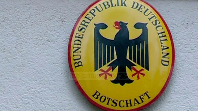 Euro për t’u rikthyer, azilkërkuesit e refuzuar nuk përfitojnë - Top Channel Albania - News - Lajme