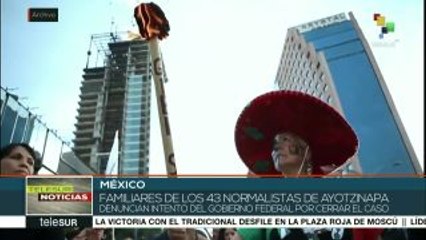 México: denuncian padres de los 43 que gobierno quiere cerrar el caso
