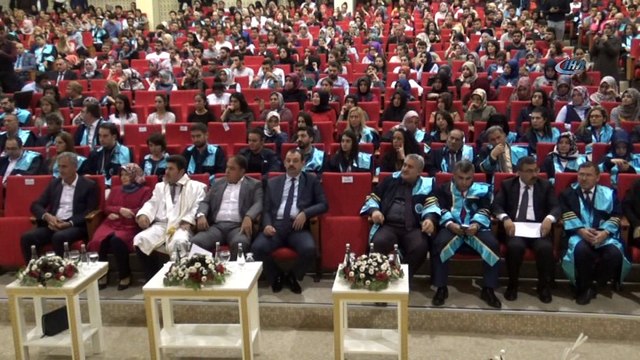 7 Aralık Üniversitesinden 2 bin kişi mezun oldu