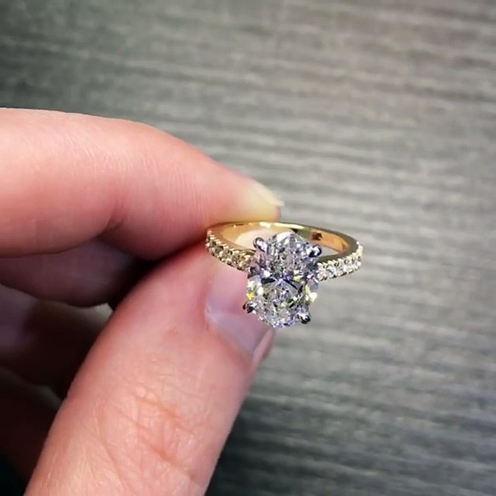 GIA Certified Oval Diamond Ring